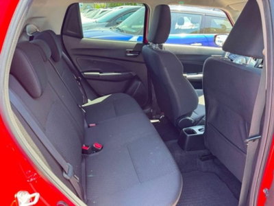 Suzuki Swift 1.2h Top 2wd (15)