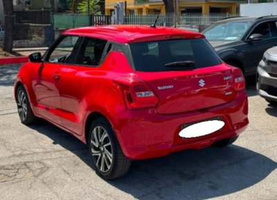 Suzuki Swift 1.2h Top 2wd (4)