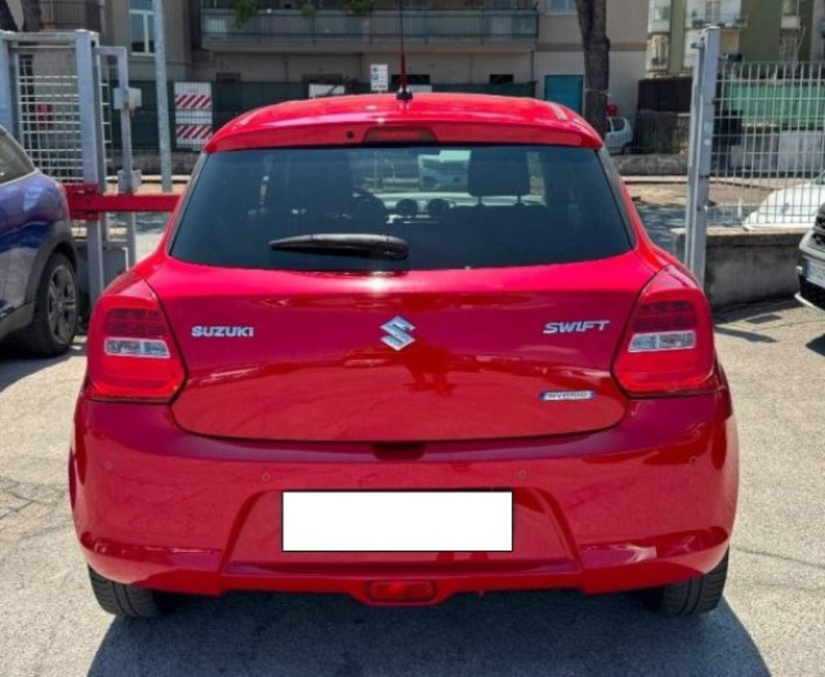 Suzuki Swift 1.2h Top 2wd (5)