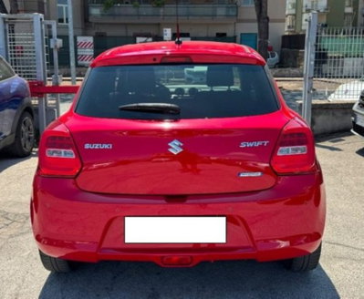 Suzuki Swift 1.2h Top 2wd (5)