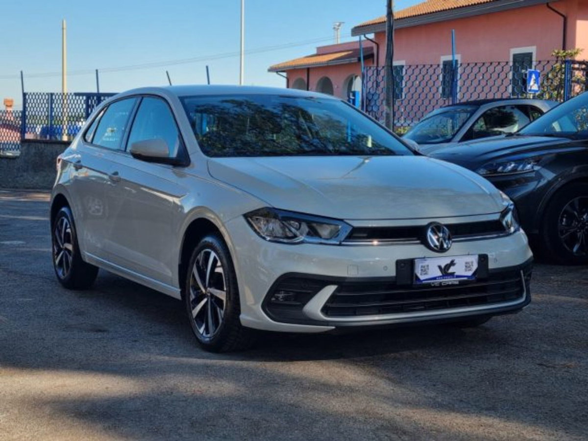 Volkswagen Polo 1.0 Life 80cv (3)