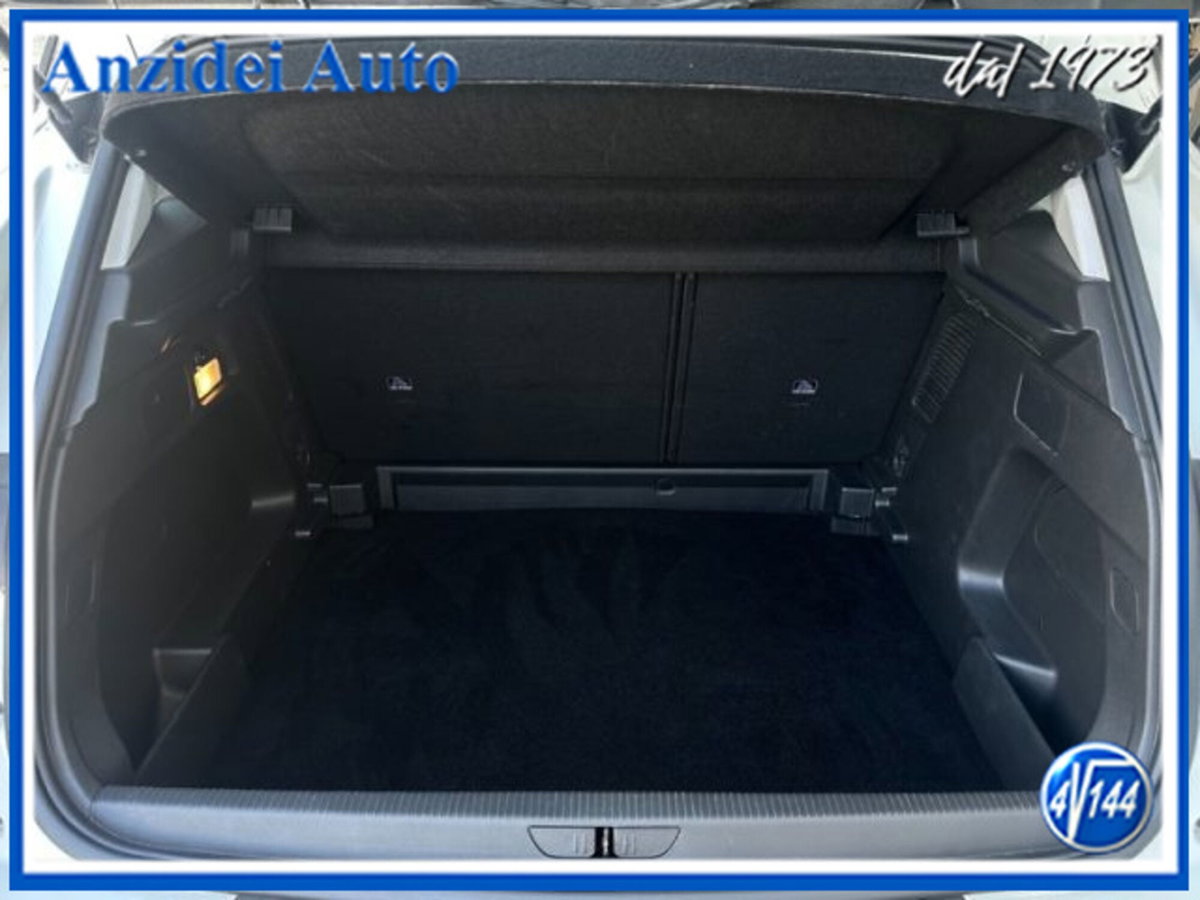 Opel Grandland X 1.5 diesel Ecotec Start&Stop aut. Elegance (10)