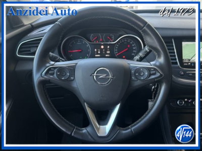 Opel Grandland X 1.5 diesel Ecotec Start&Stop aut. Elegance (11)