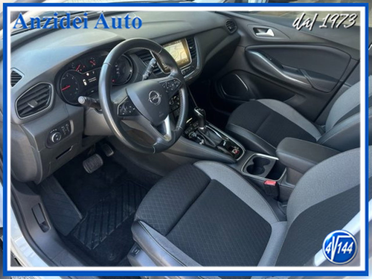 Opel Grandland X 1.5 diesel Ecotec Start&Stop aut. Elegance (19)