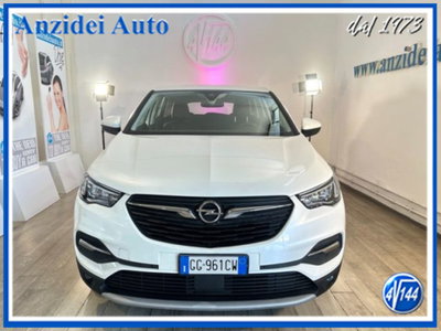 Opel Grandland X 1.5 diesel Ecotec Start&Stop aut. Elegance (2)