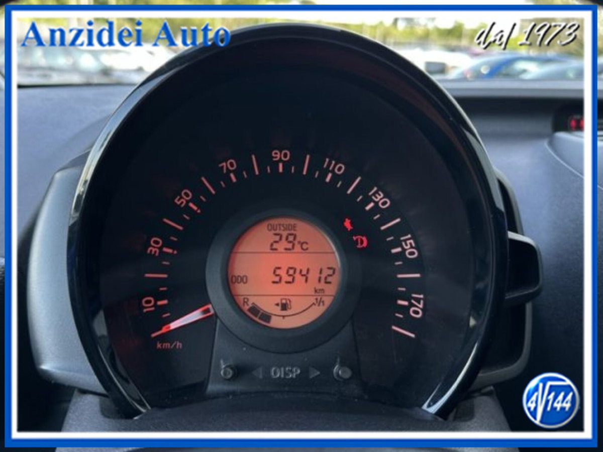Citroen C1 C1 VTi 72 5 porte Feel (12)