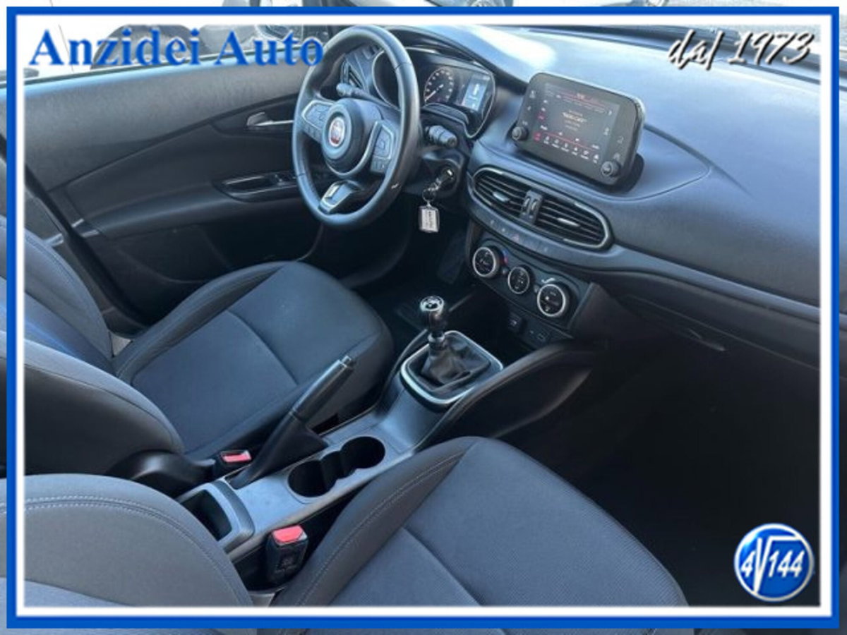 Fiat Tipo Station Wagon Tipo 1.6 Mjt S&S SW City Life (8)