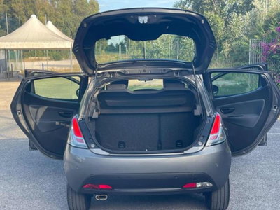 Lancia Ypsilon 1.0 FireFly 5 porte S&S Hybrid Gold Plus (12)