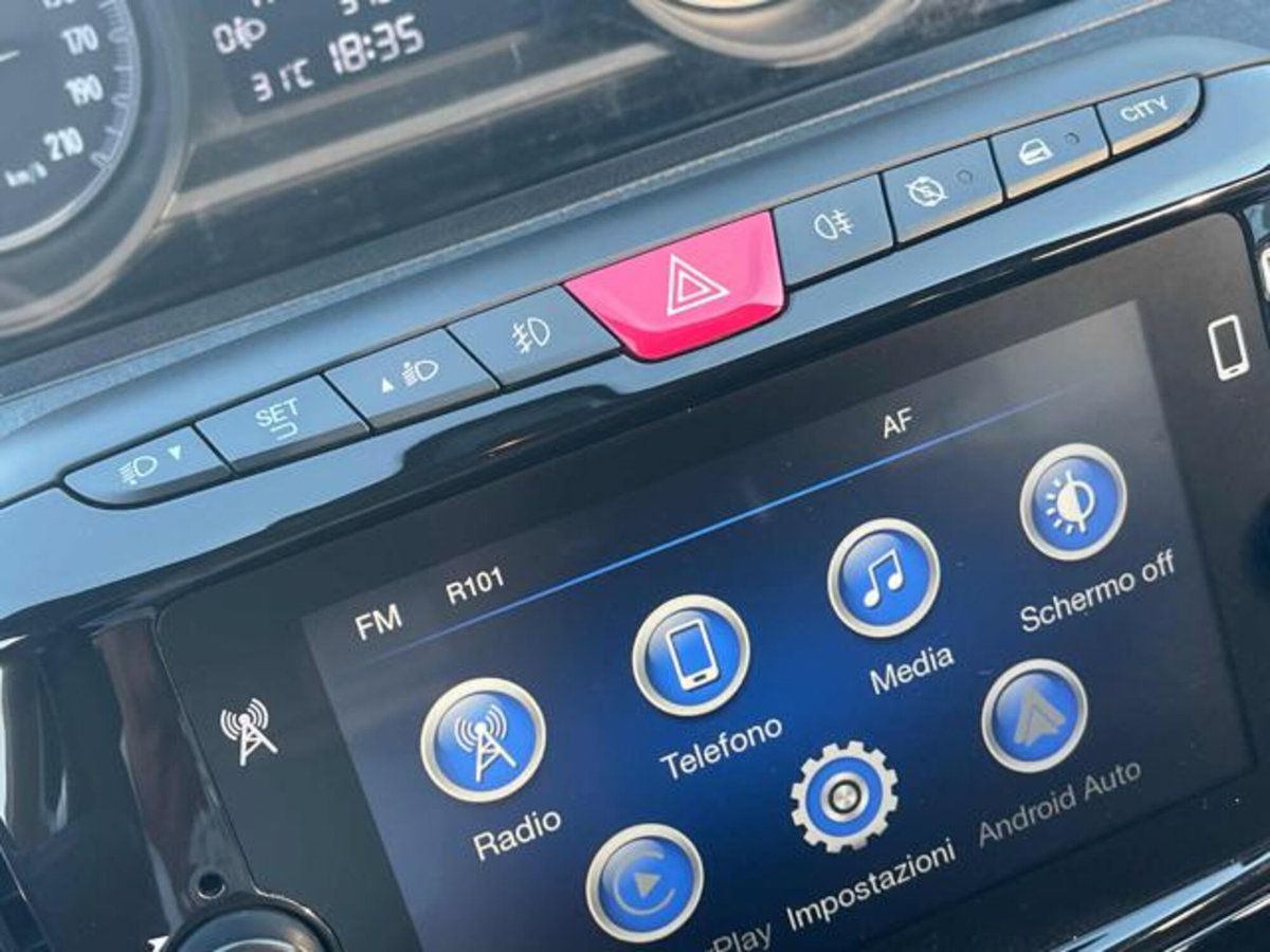 Lancia Ypsilon 1.0 FireFly 5 porte S&S Hybrid Gold Plus (13)