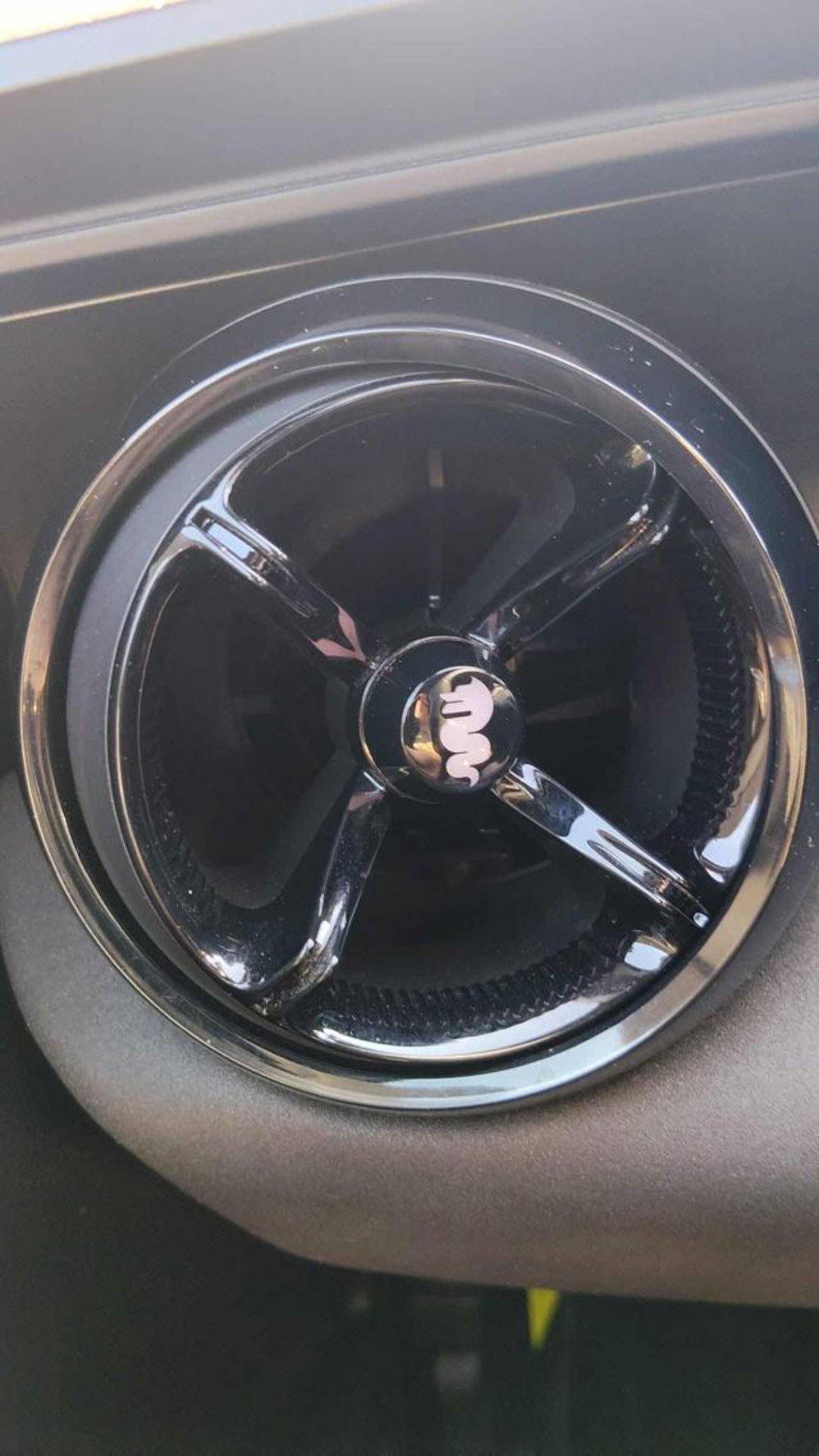 Alfa Romeo Junior elettrica Speciale 156cv (11)