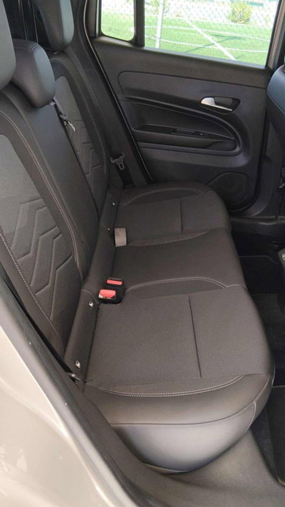 Jeep Avenger 1.2 turbo Summit fwd 100cv (8)