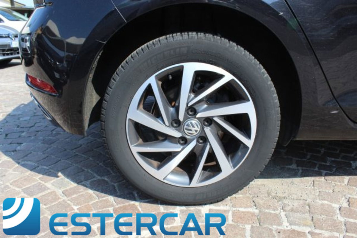 Volkswagen Golf 1.6 TDI 115 CV 5p. Highline BlueMotion Technology (19)