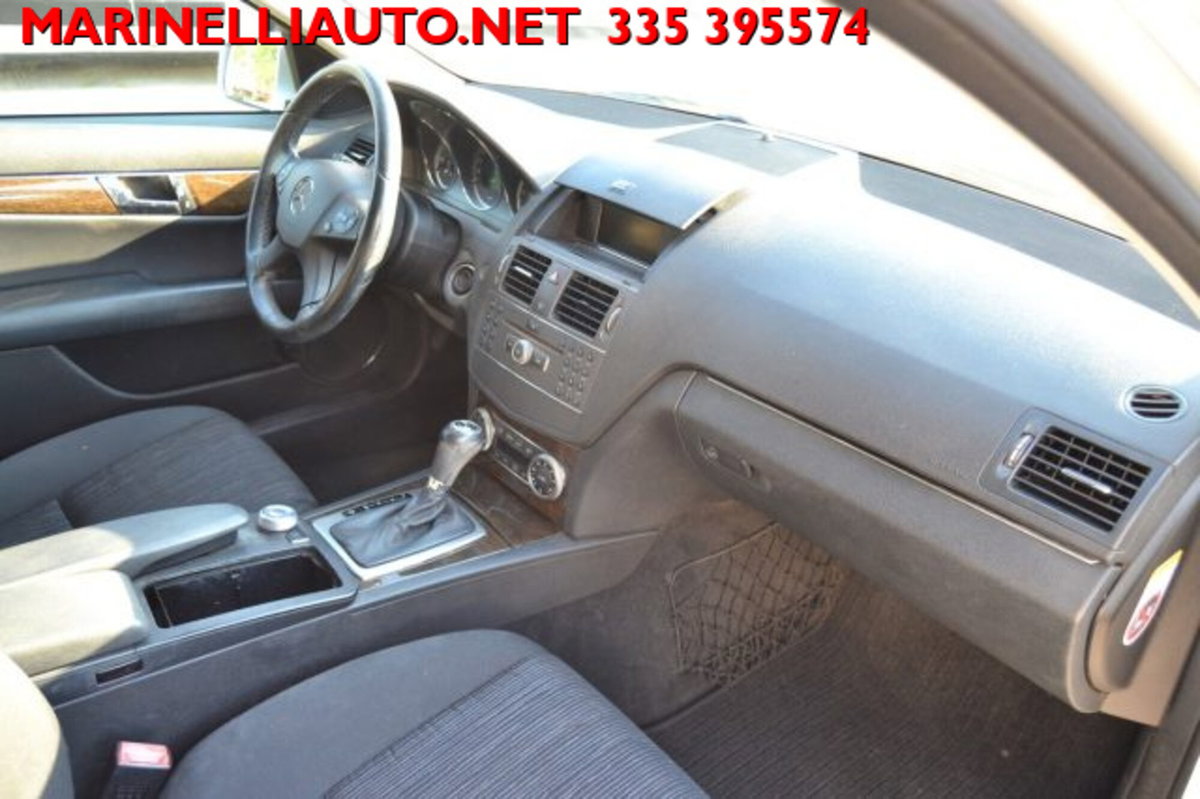 Mercedes-Benz Classe C 200 CDI BlueEFFICIENCY Elegance (19)