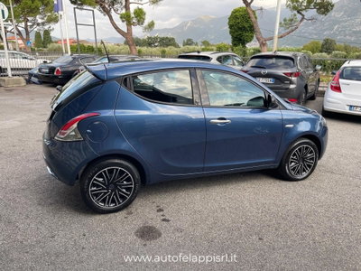 Lancia Ypsilon 1.0 FireFly 5 porte S&S Hybrid Gold Plus (7)