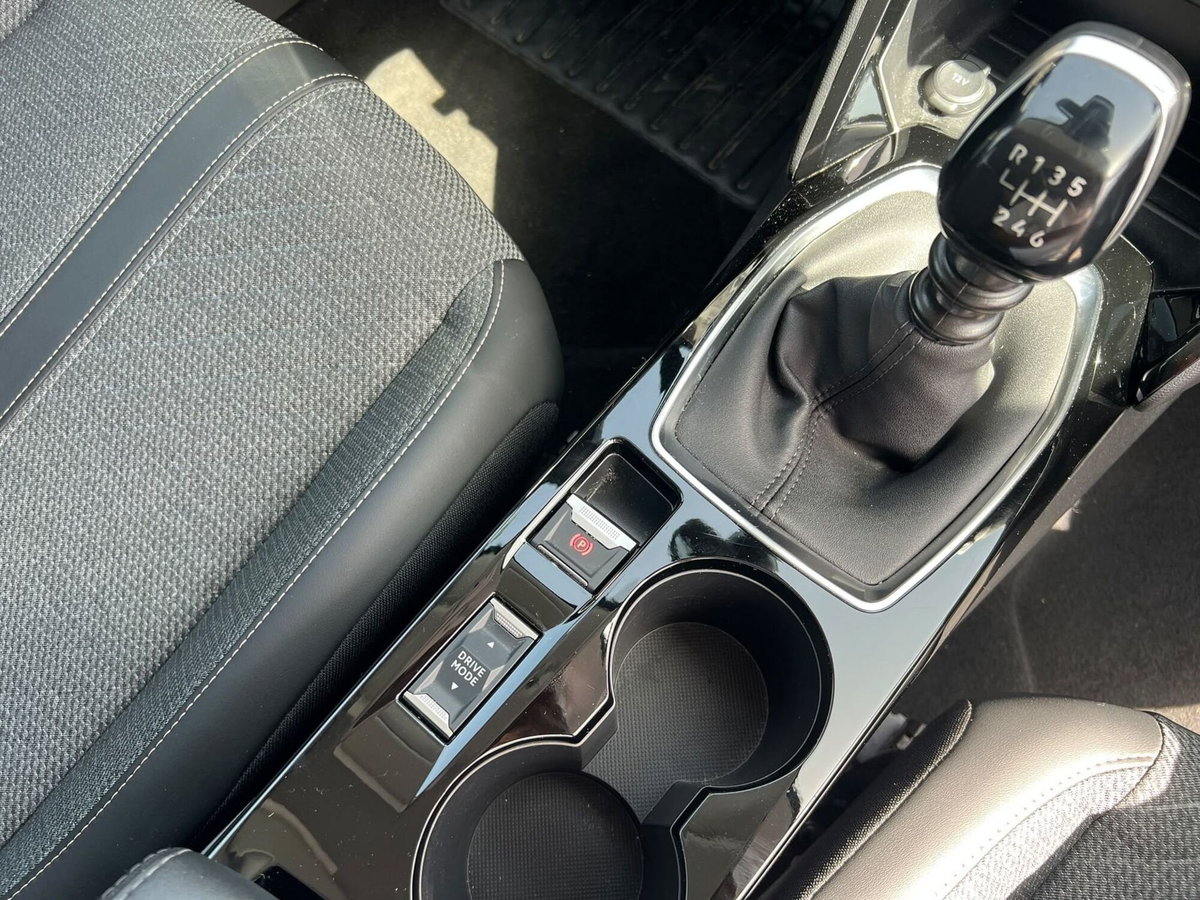 Peugeot 208 PureTech 100 Stop&Start 5 porte Allure (17)
