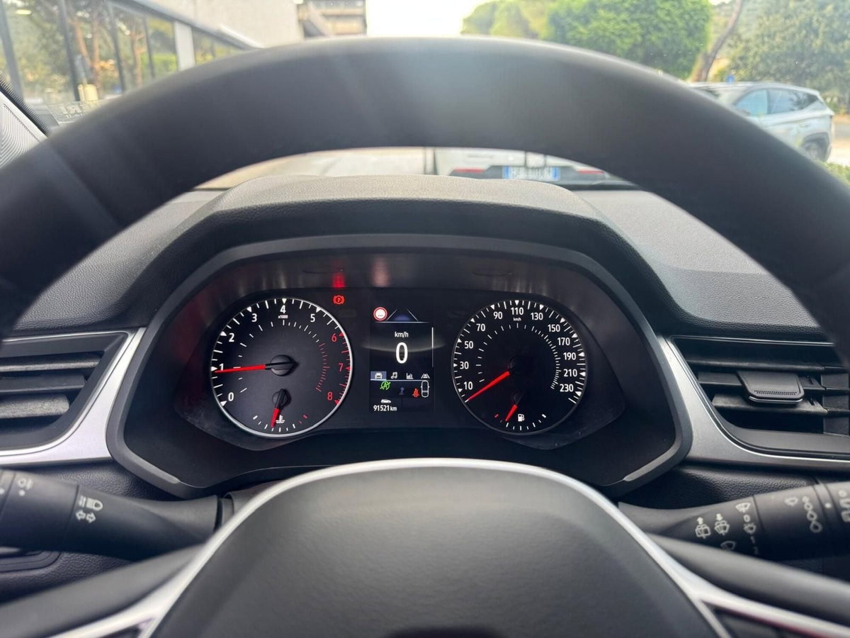 Renault Captur TCe 100 CV GPL FAP Zen (11)
