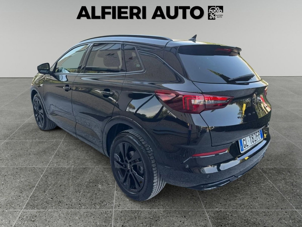 Opel Grandland 1.5 ecotec GS s&s 130cv at8 (4)
