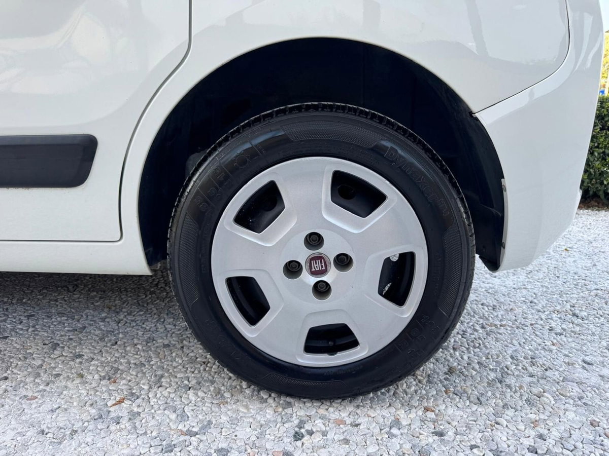 Fiat Qubo 1.4 8V 77 CV Easy (18)
