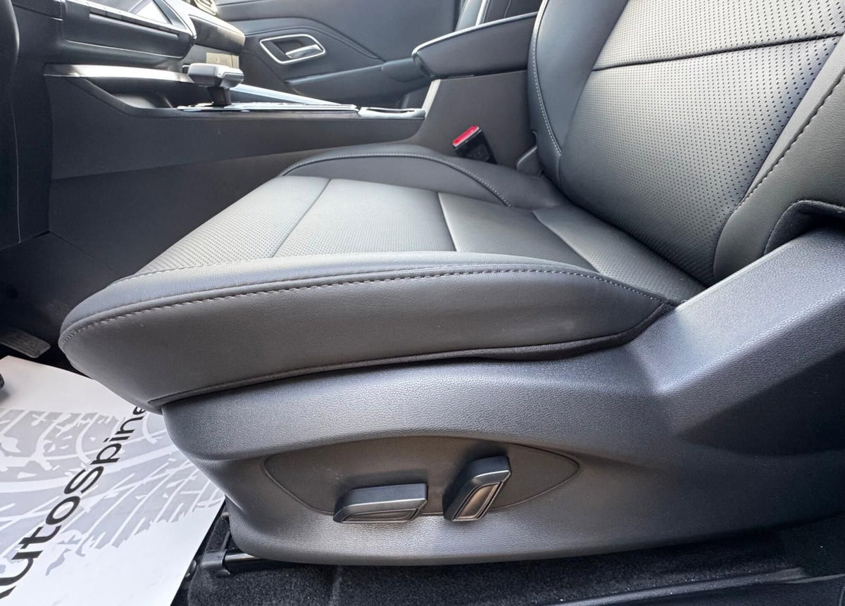 Mg ZS 1.5 hybrid+ Luxury auto (11)