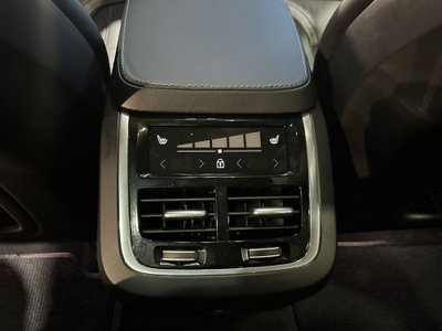 Volvo V90 Cross Country B5 (d) AWD automatico Ultimate (14)