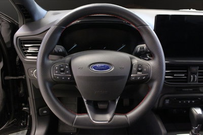 Ford Focus 1.0t ecoboost h ST-Line X 155cv powershift (13)