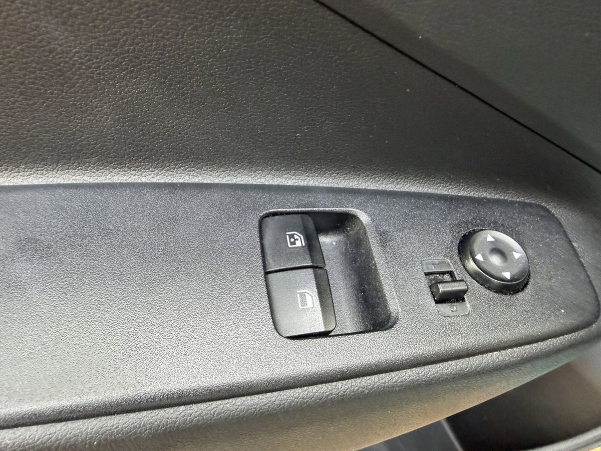 Hyundai i10 1.0 MPI Connectline (12)
