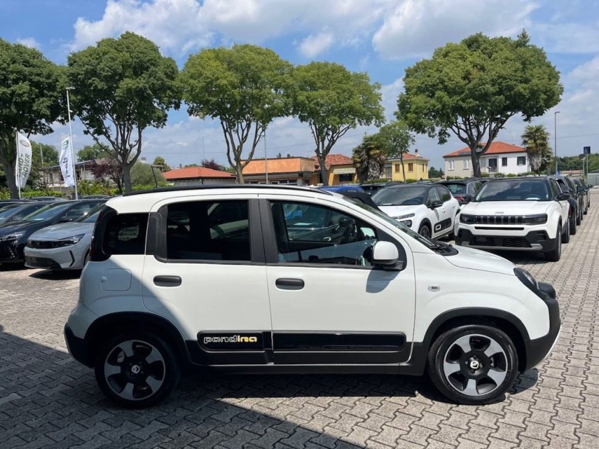 Fiat Pandina 1.0 firefly hybrid s&s 65cv (4)