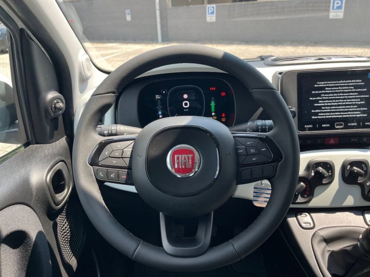 Fiat Pandina 1.0 firefly hybrid s&s 65cv (8)