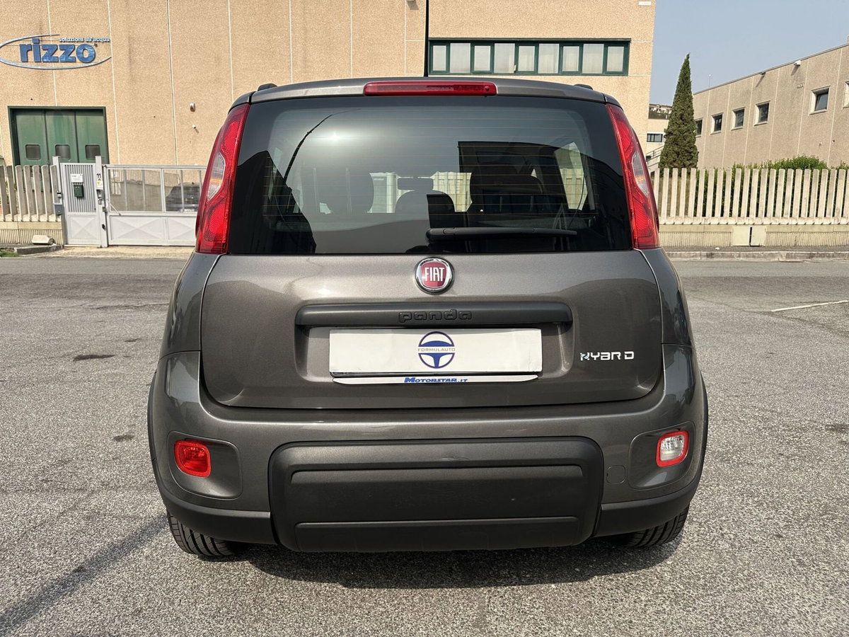 Fiat Panda 1.0 FireFly S&S Hybrid City Cross (5)