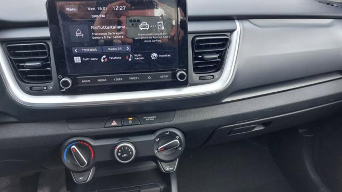 Kia Stonic 1.2 DPI Style (20)