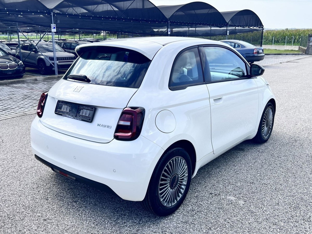 Fiat 500 1.0 hybrid Icon (3)