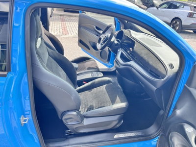 Abarth 500e 42 kWh Turismo (6)