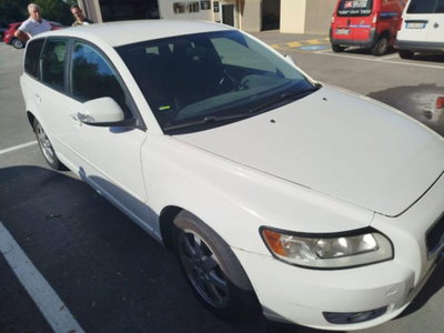 Volvo V50 D2 POLAR usata