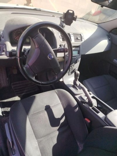 Volvo V50 D2 POLAR (5)