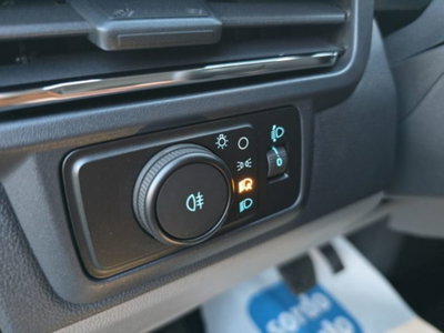 Ford Transit Custom Furgone 340 2.0 EcoBlue 170 PL-DC Furgone Titanium (19)