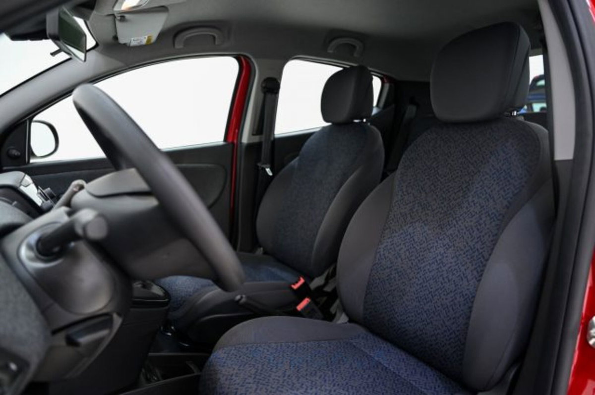 Lancia Ypsilon 1.0 FireFly 5 porte S&S Hybrid Silver Plus (6)