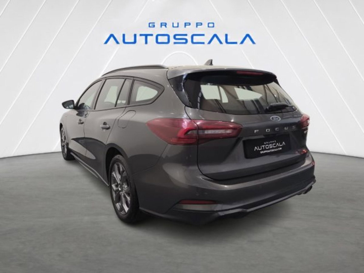 Ford Focus Station Wagon 1.0 EcoBoost Hybrid 125 CV Powershift SW ST-Line Style (2)