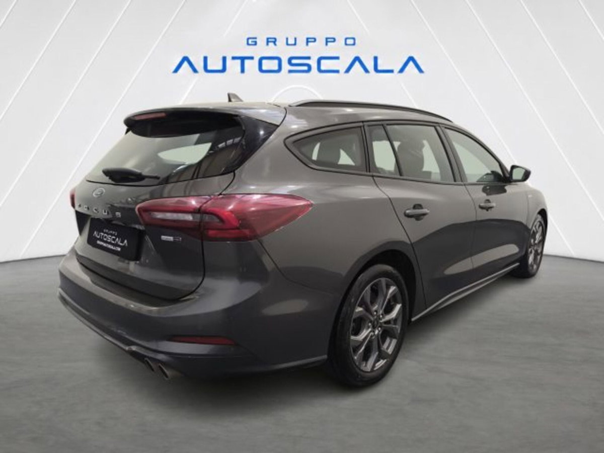 Ford Focus Station Wagon 1.0 EcoBoost Hybrid 125 CV Powershift SW ST-Line Style (4)