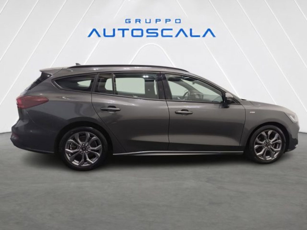 Ford Focus Station Wagon 1.0 EcoBoost Hybrid 125 CV Powershift SW ST-Line Style (5)