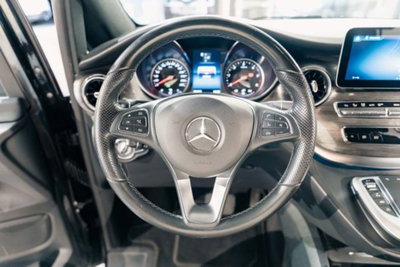 Mercedes-Benz Classe V Extralong 300 d Avantgarde auto (11)