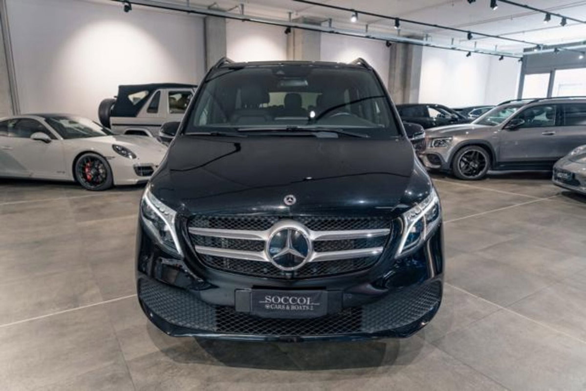 Mercedes-Benz Classe V Extralong 300 d Avantgarde auto (2)