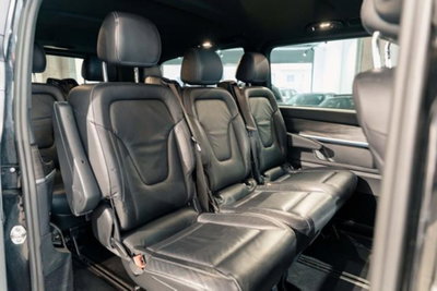 Mercedes-Benz Classe V Extralong 300 d Avantgarde auto (7)