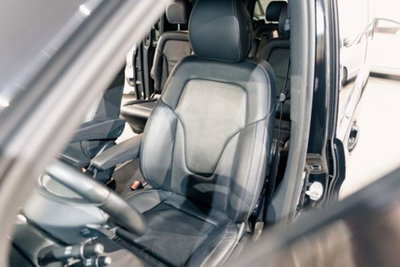 Mercedes-Benz Classe V Extralong 300 d Avantgarde auto (9)