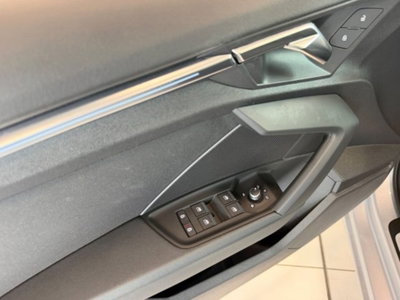 Audi A3 Sportback 35 TDI S tronic Business Advanced (16)