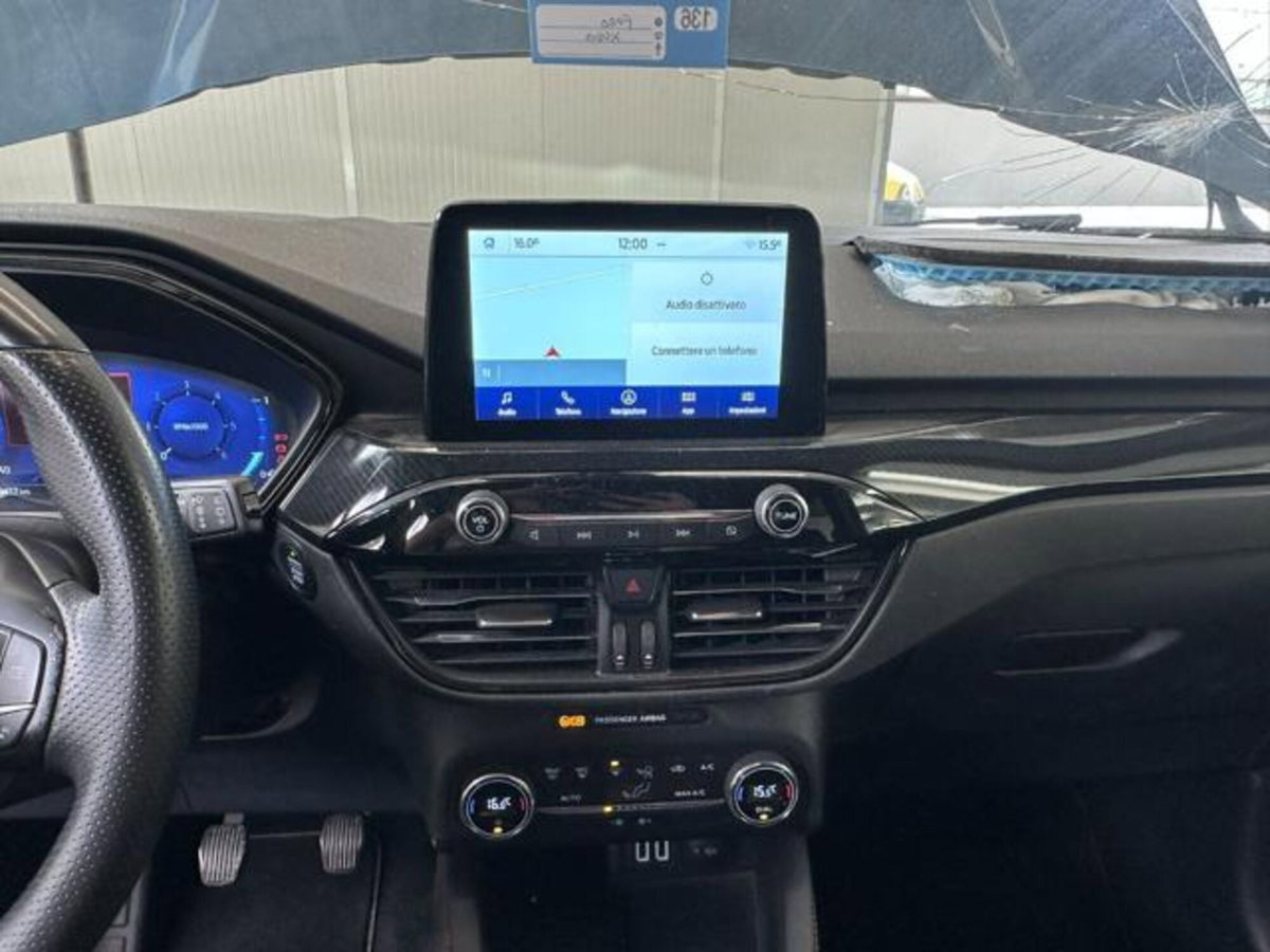 Ford Kuga 1.5 EcoBlue 120 CV 2WD ST-Line (16)