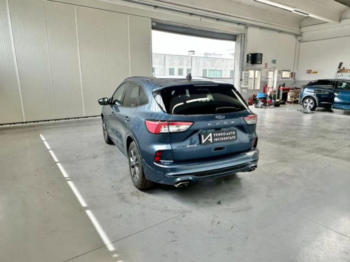 Ford Kuga 1.5 EcoBlue 120 CV 2WD ST-Line (5)
