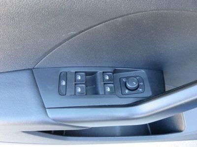 Volkswagen T-Cross 1.0 TSI Style BMT (9)