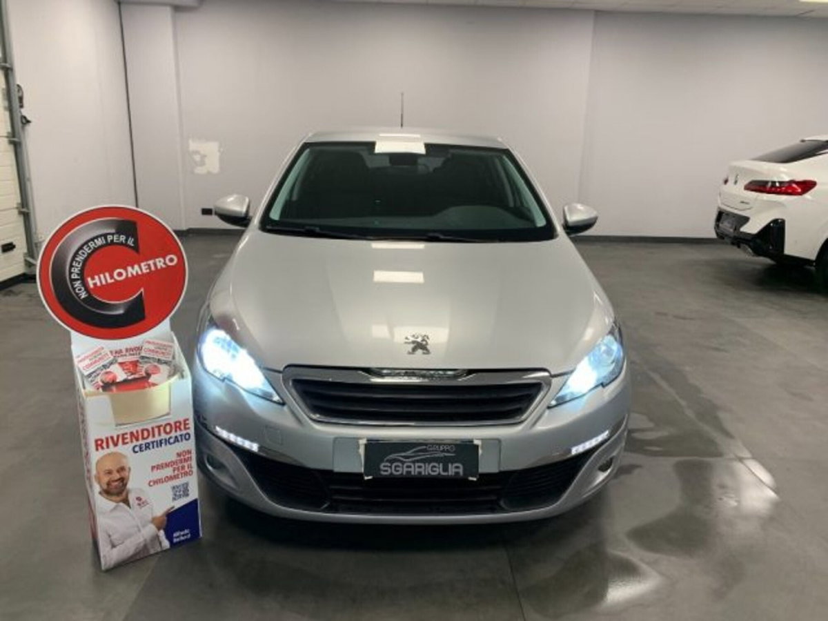 Peugeot 308 BlueHDi 120 S&S EAT6 Business (2)