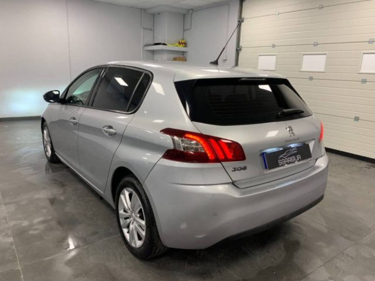 Peugeot 308 BlueHDi 120 S&S EAT6 Business (6)