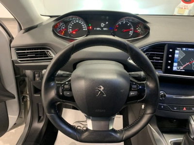 Peugeot 308 BlueHDi 120 S&S EAT6 Business (8)